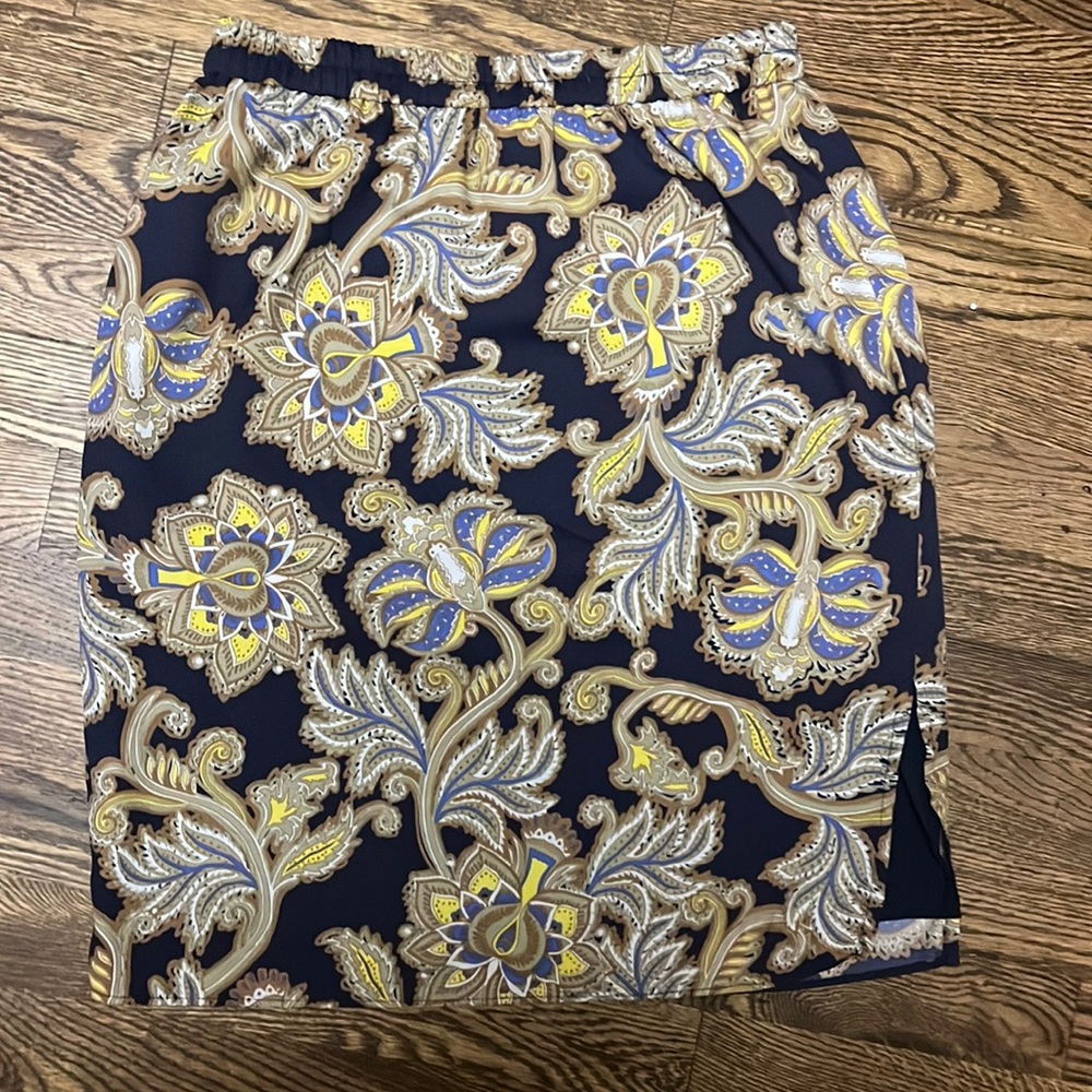 LOFT- Pencil Skirt